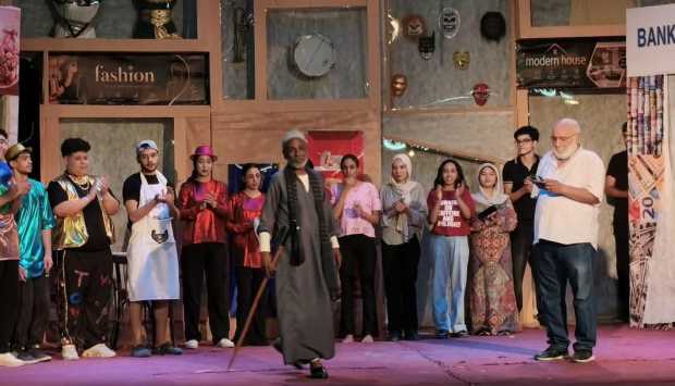 نجاح كبير في ثاني أيام عرض “الفتارين” المسرحي بالفيوم مع إقبال جماهيري ملحوظ