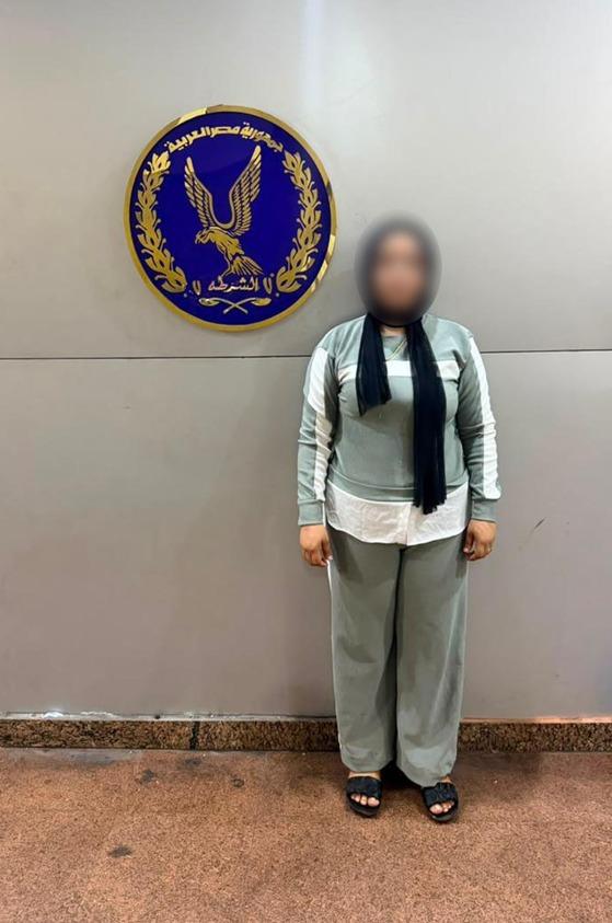 ضبط سيدة اصطحبت أطفالها للمقابر والإدعاء كذبا بوفاة والدهما