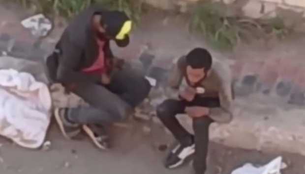 الداخلية تكشف تفاصيل فيديو تعاطي المخدرات في بورسعيد وتضبط المتورطين