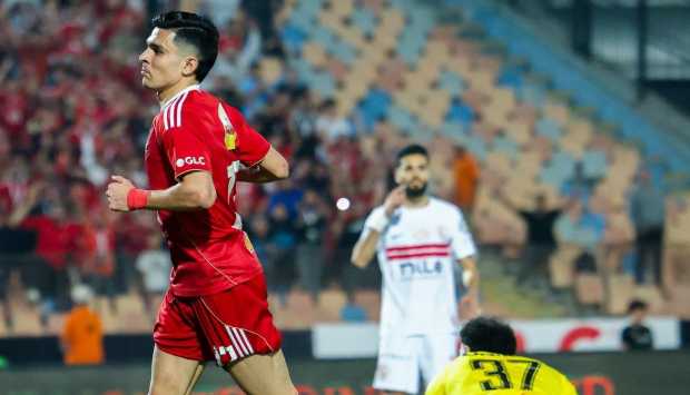 الأهلي يرفض تجديد عقد بن شرقي بسبب تكاليف مالية مرتفعة