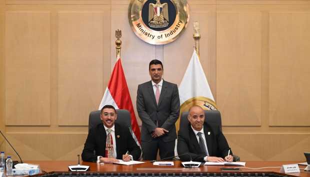 توقيع بروتوكول تعاون بين جامعة القاهرة وقطاع الصناعة لتعزيز استراتيجية 2030