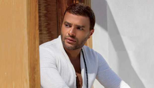 رامي صبري يحتفل بعيد ميلاد أبنائه وإطلاق ألبومه “القمر”