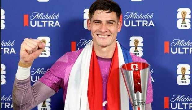 أورلاندو جيل يحصد جائزة أفضل لاعب بعد قيادة باراجواي للفوز على ألمانيا في كأس العالم