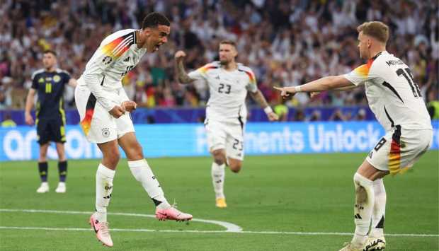 بمشاركة تونس وقمة ألمانيا وكوت ديفوار.. مواعيد مباريات كأس العالم اليوم السبت والقنوات الناقلة