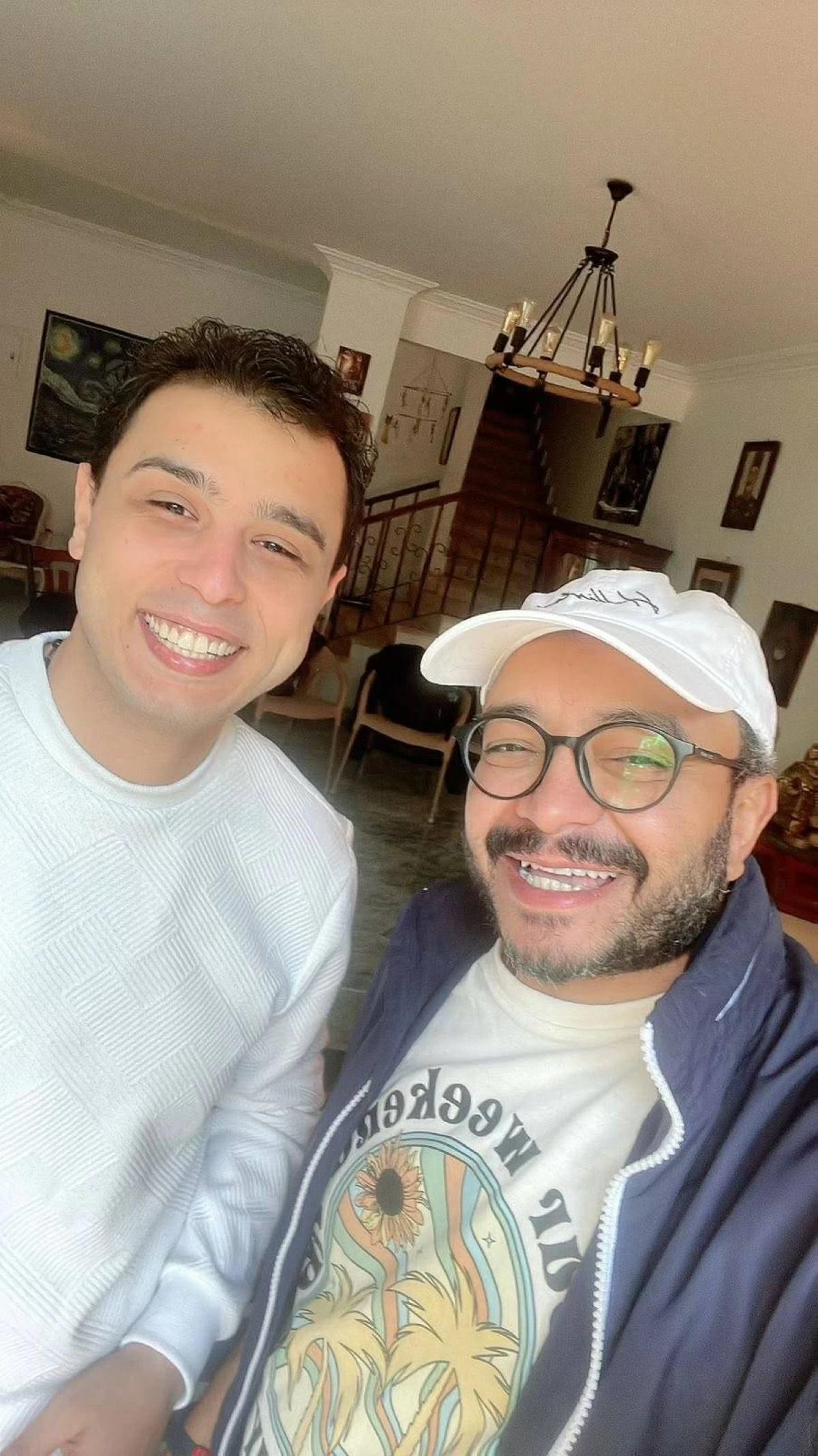 الفنان كريم عبد العليم