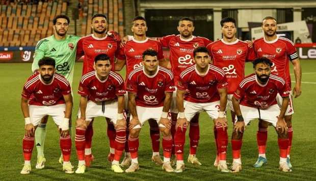 وليد صلاح الدين يكشف عن أسباب أزمة الأهلي ويؤكد على ضرورة التغيير في العقود