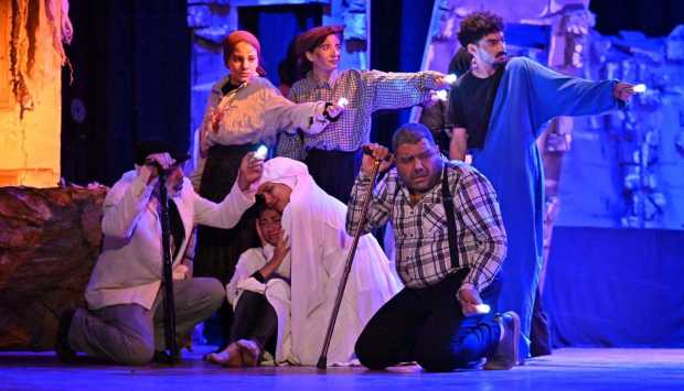 فرقة دمياط الجديدة تقدم عرض “الآن يغنون ثانية” بمسرح السامر ضمن مهرجان الأقاليم المسرحية