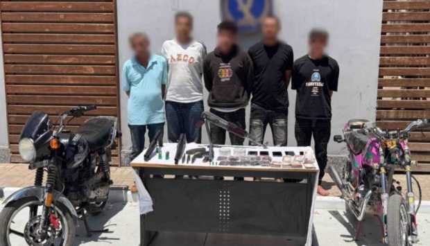 القبض على 5 متهمين في استعراض أسلحة نارية بالقليوبية بعد تداول فيديو