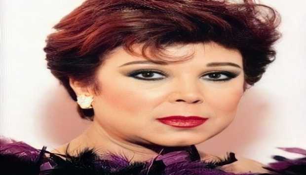 أميرة مختار تحيي ذكرى والدتها رجاء الجداوي بكلمات مؤثرة على إنستجرام