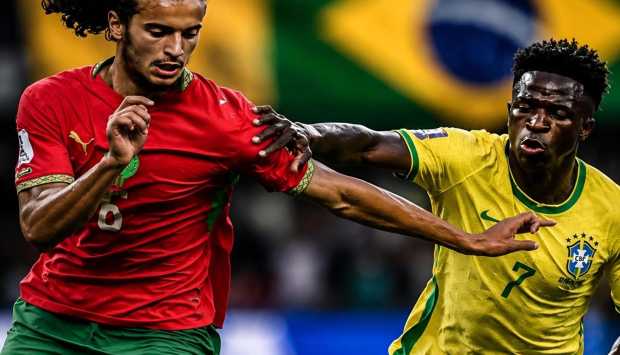 مانشستر سيتي يخطو أولى خطوات التعاقد مع أيوب بوعدي نجم ليل الفرنسي
