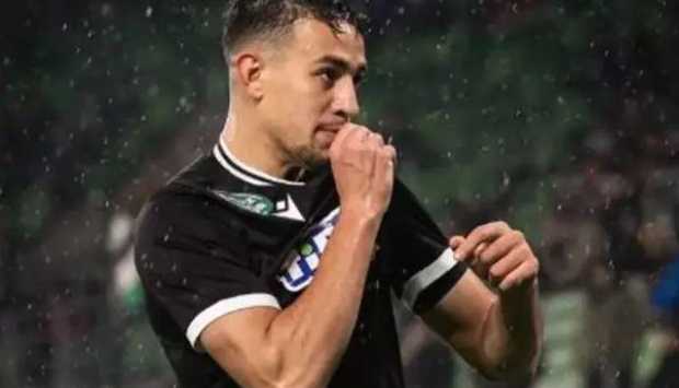 الأهلي يتراجع عن ضم الجزائري أحمد نذير بسبب الشروط المالية المرتفعة