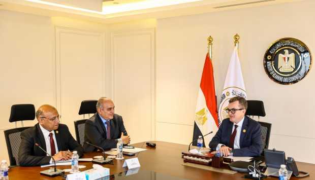 وزير التخطيط يكشف عن استراتيجيات جديدة لقياس الأثر التنموي وفق رؤية 2030