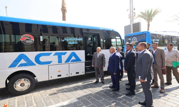 تدشين ميني باصات جديدة