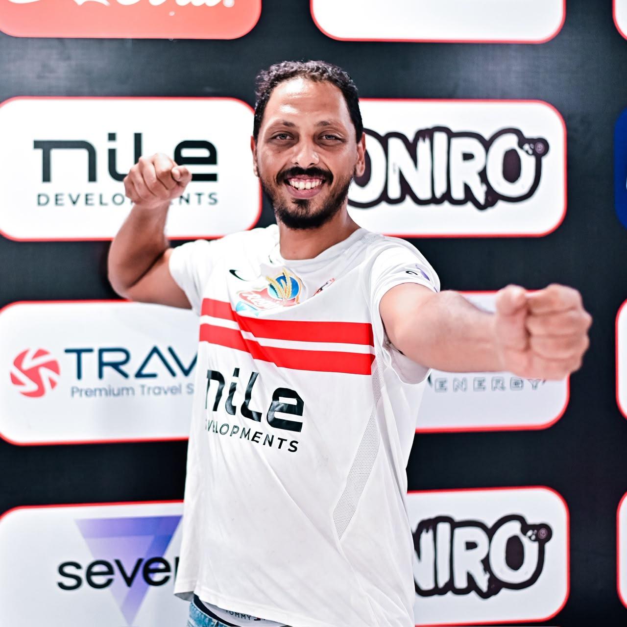 محمد مصطفى «لعبة»