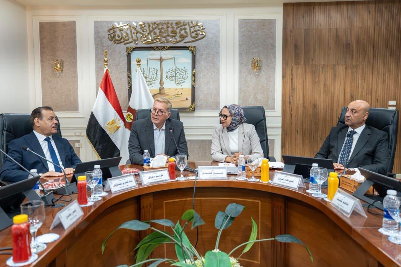 وزير البترول