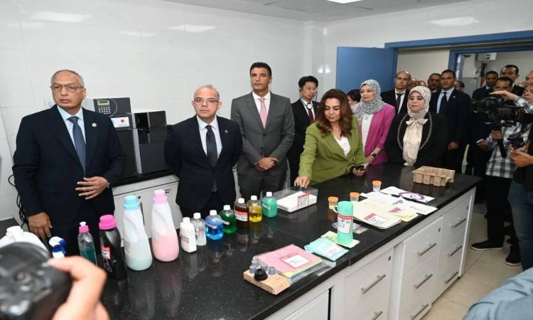 مراسم افتتاح وتسليم معدات وأجهزة حديثة مقدمة