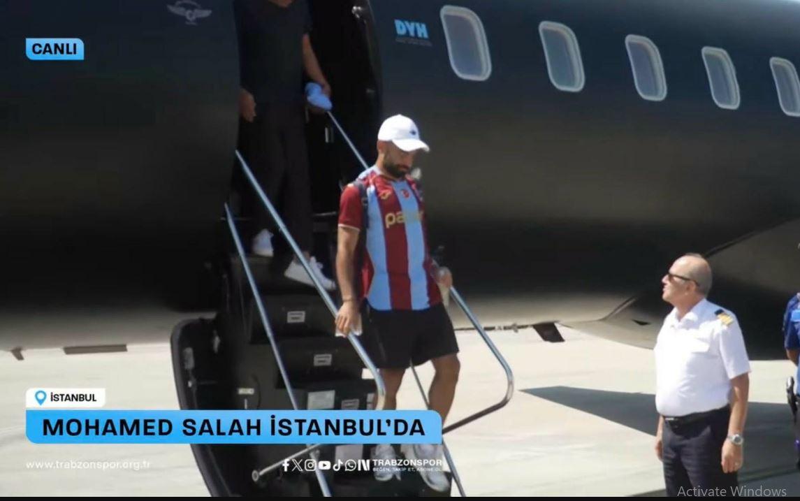 محمد صلاح يصل تركيا
