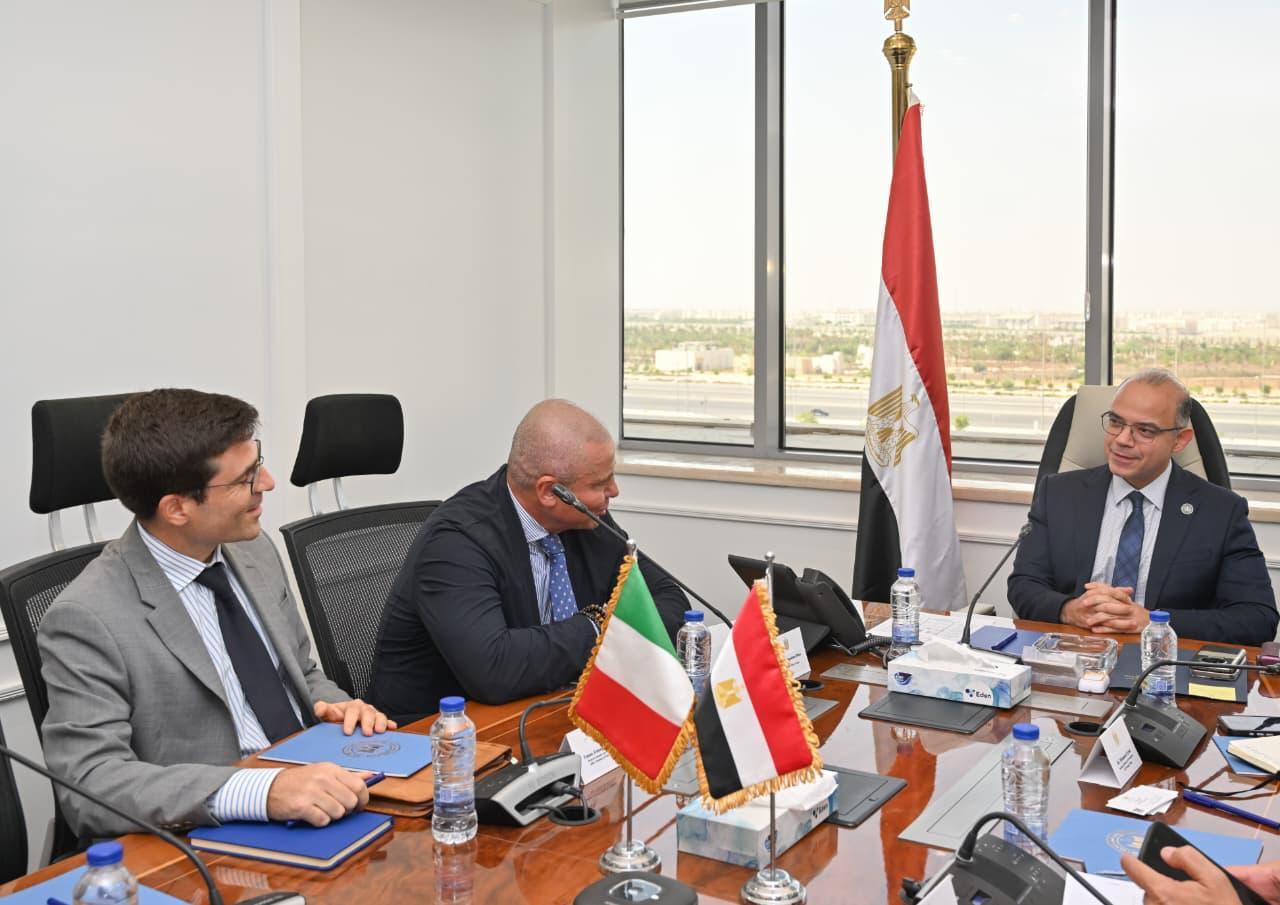 مؤتمر وزير الاستثمار