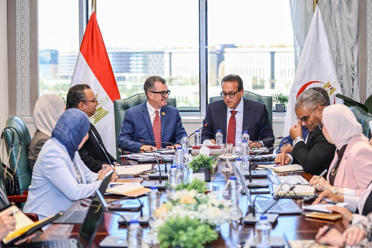 اجتماع وزيرا الصحة والتخطيط