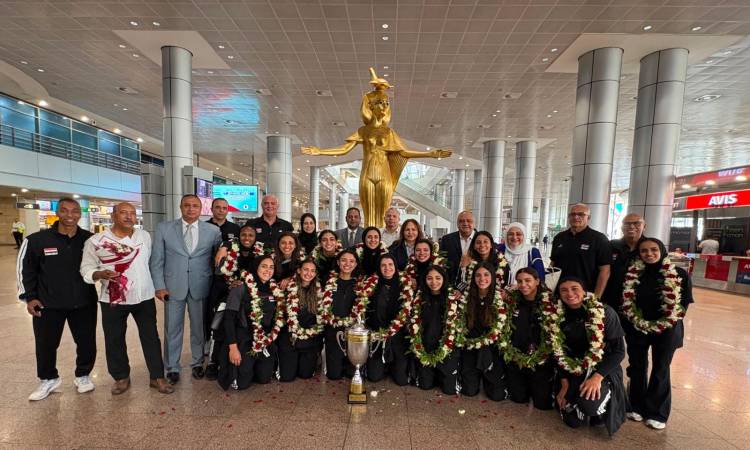 بطلات الطائرة