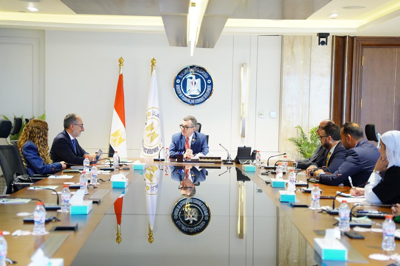 وزير التخطيط
