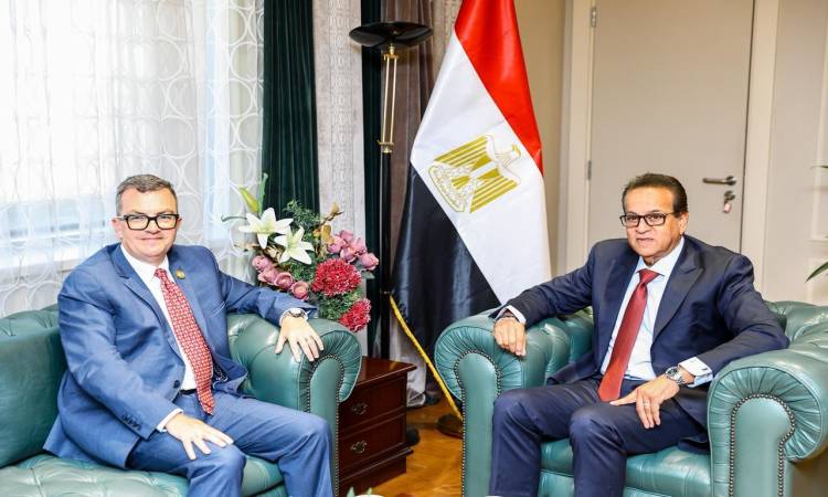 اجتماع وزيرا الصحة والتخطيط
