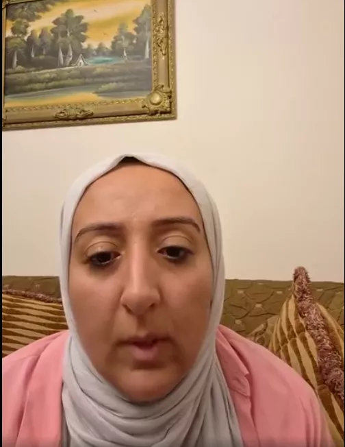 والدة زينة 