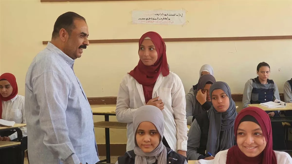 جولة وكيل وزارة التربية والتعليم بالأقصر