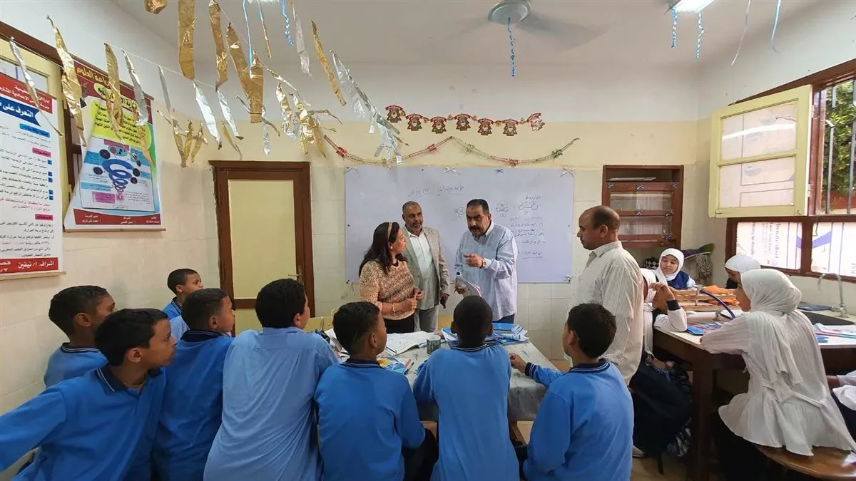 جولة وكيل وزارة التربية والتعليم بالأقصر