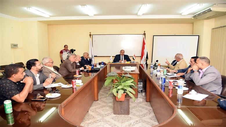 ورشتا عمل بمجلة أكتوبر تناقشان دروس حرب أكتوبر وتحديات الأمن القومي المصري