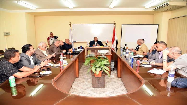 ورشتا عمل بمجلة أكتوبر تناقشان دروس حرب أكتوبر وتحديات الأمن القومي المصري