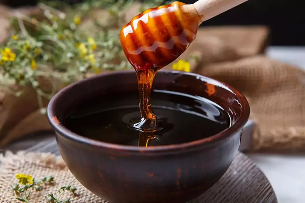 علاج الكحة بالعسل والليمون