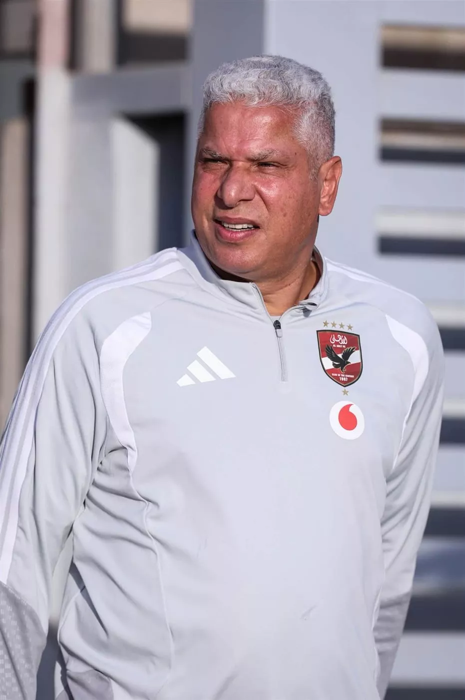 strongالأهلي يبدأ الاستعداد لمباراة مودرن في الدوري.. والدبيس ينتظم في التدريبات الجماعية/strong