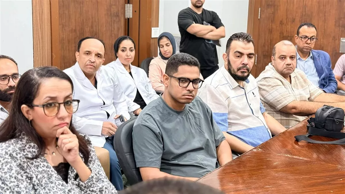 الرعاية الصحية بالأقصر تبحث احتياجات المستشفيات وتطوير بيئة العمل