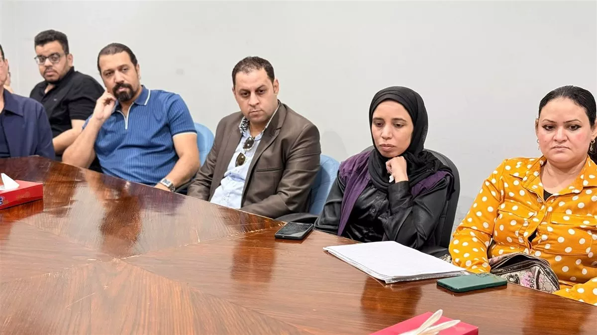 الرعاية الصحية بالأقصر تبحث احتياجات المستشفيات وتطوير بيئة العمل