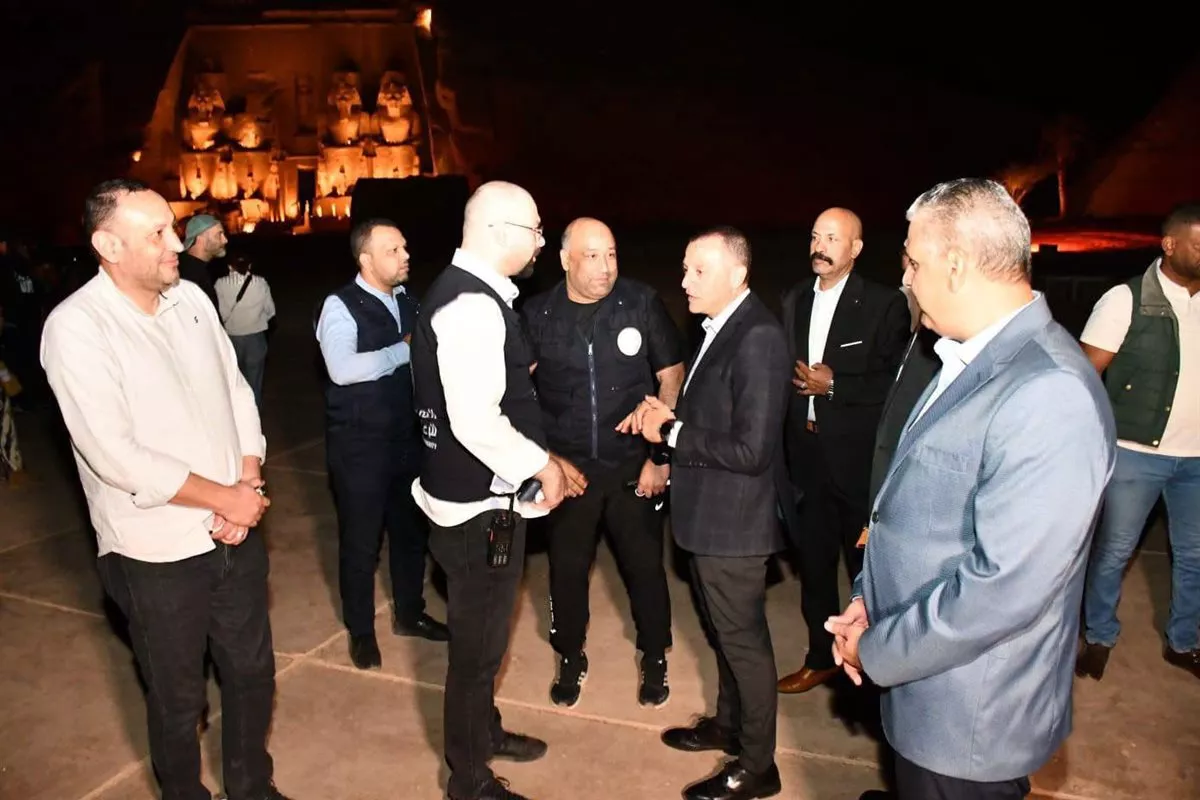 الرعاية الصحية تؤمّن طبيًا احتفالات تعامد الشمس على وجه الملك رمسيس الثاني بمعبد <a href=