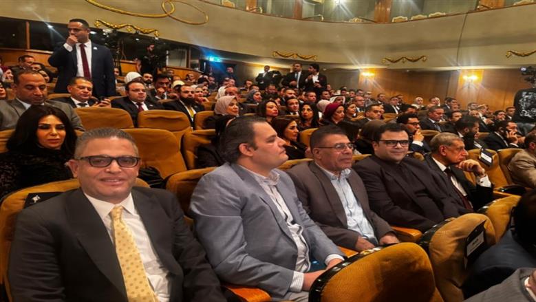 الكاتب الصحفي مصطفى عمار خلال مشاركته في احتفالية «التنسيقية» بتخريج دفعة جديدة: الشباب هم طاقة الوطن الحقيقية