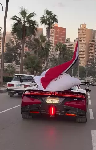 سيارة Yangwang U9