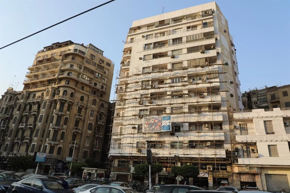 أعمال تطوير البنايات وواجهات العقارات بميدان الفلكي