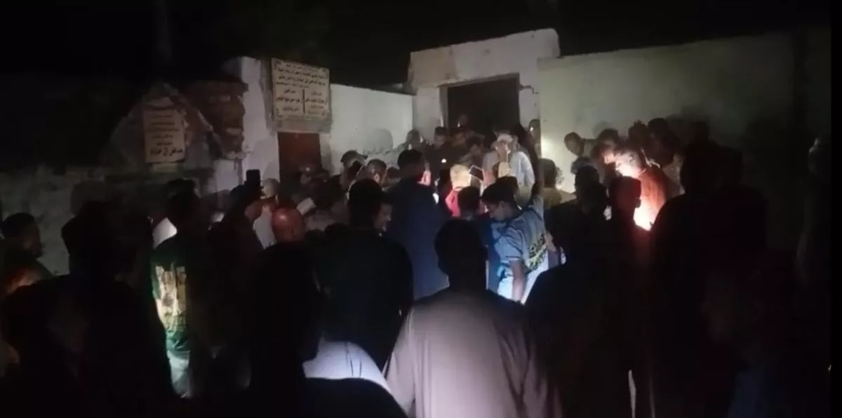 أهالي الأقصر يشيعون جثمان عم هاشم خادم مسجد سيدي أبي الحجاج