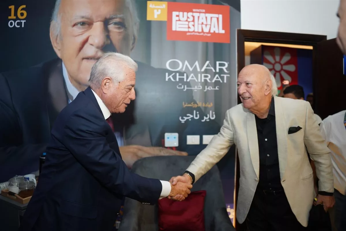وصول عمر خيرت لإحياء حفل افتتاح الدورة الثانية لمهرجان الفسطاط بحضور اللواء خالد فودة