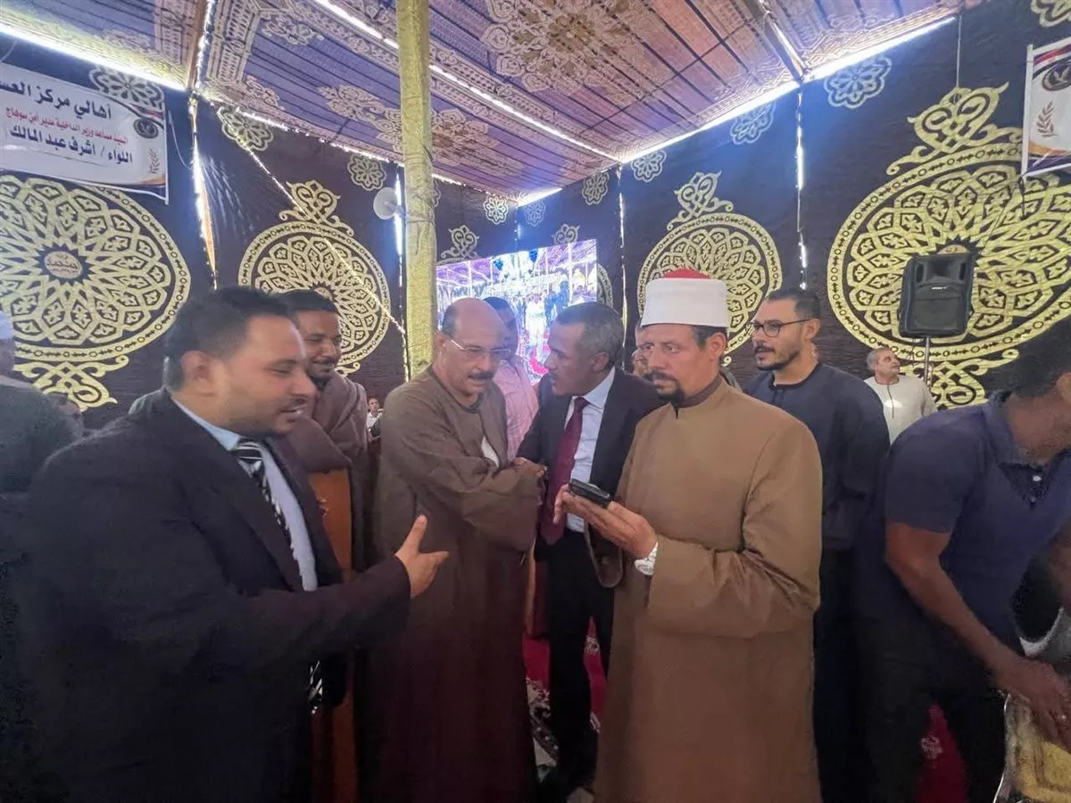 جانب من جلسة الصلح