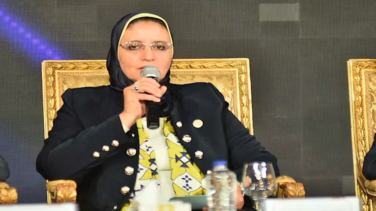 منى رزق تصدر حركة تغييرات وترقيات موسعة بالمصرية للكهرباء | مصراوي