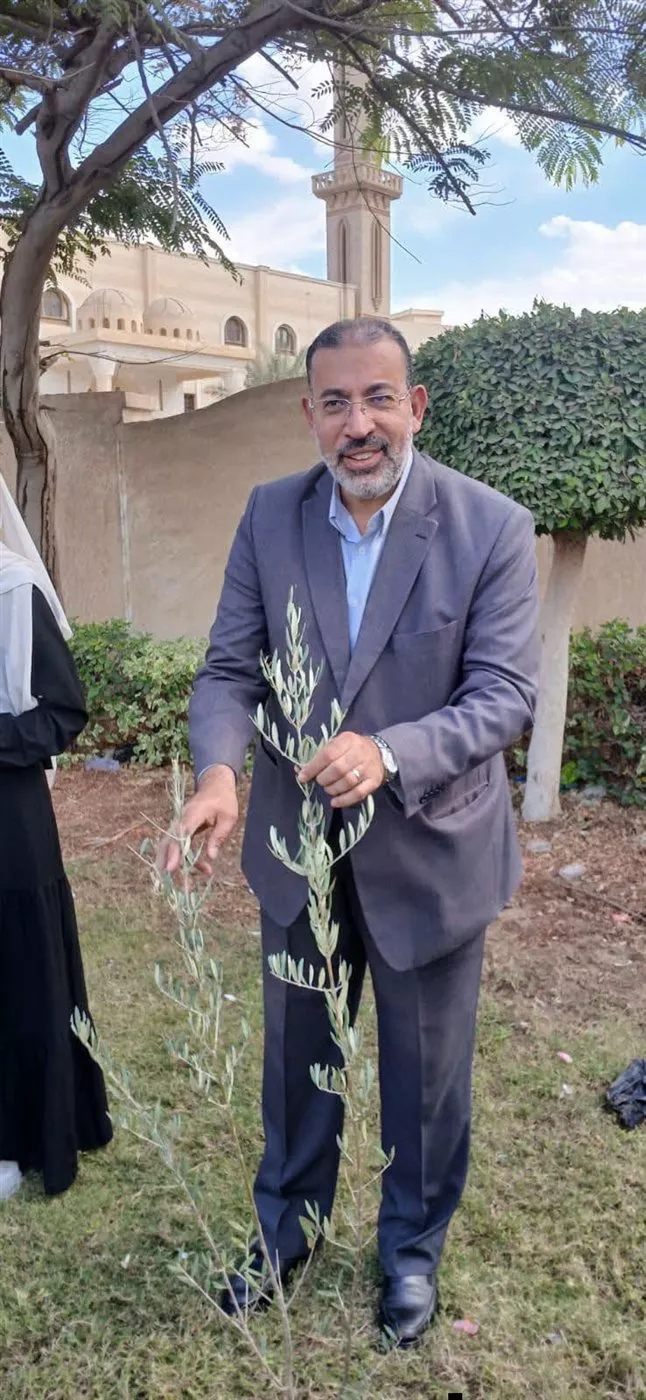 البنات الأزهرية تتزين بالكساء الأخضر بانضمامها إلى مسابقة أفضل كلية صديقة للبيئة