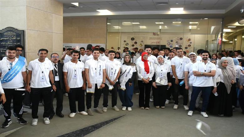 طلاب الجامعات 