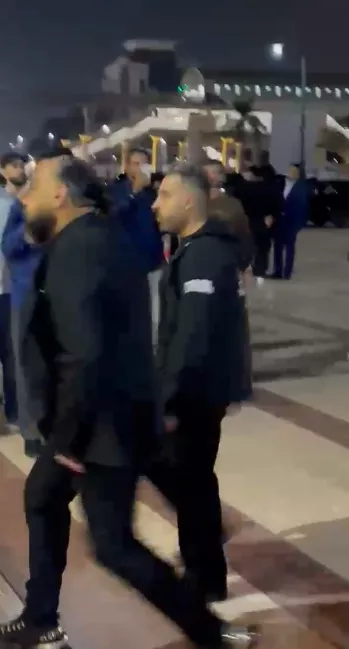 نجوم الفن يقدمون العزاء في شقيق حكيم
