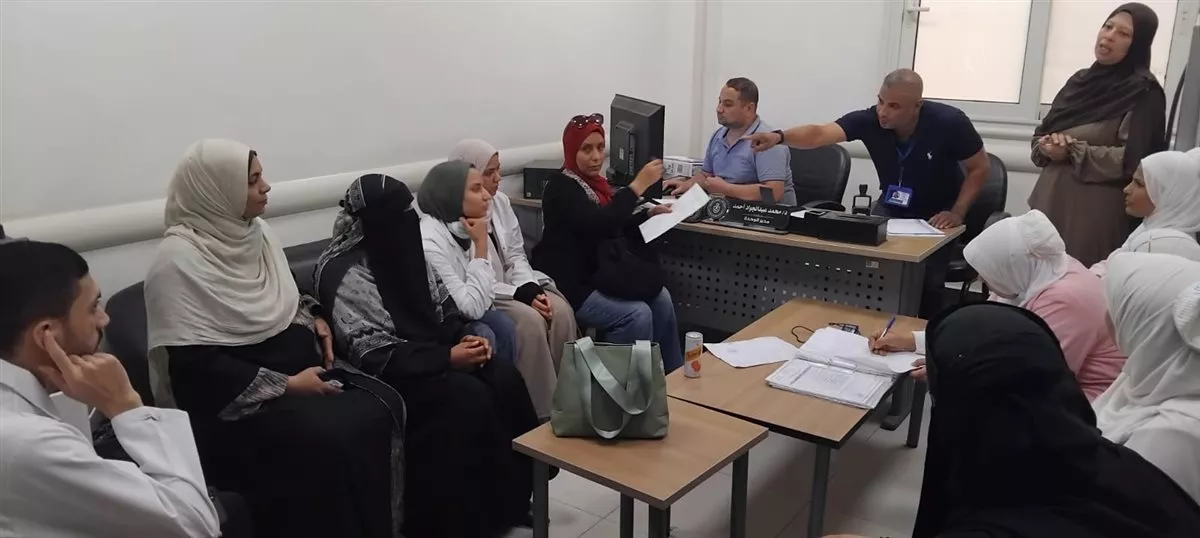 مديرية العمل بالأقصر تنهي نزاعًا عماليًا وتصرف 20 ألف جنيه مستحقات لعامل