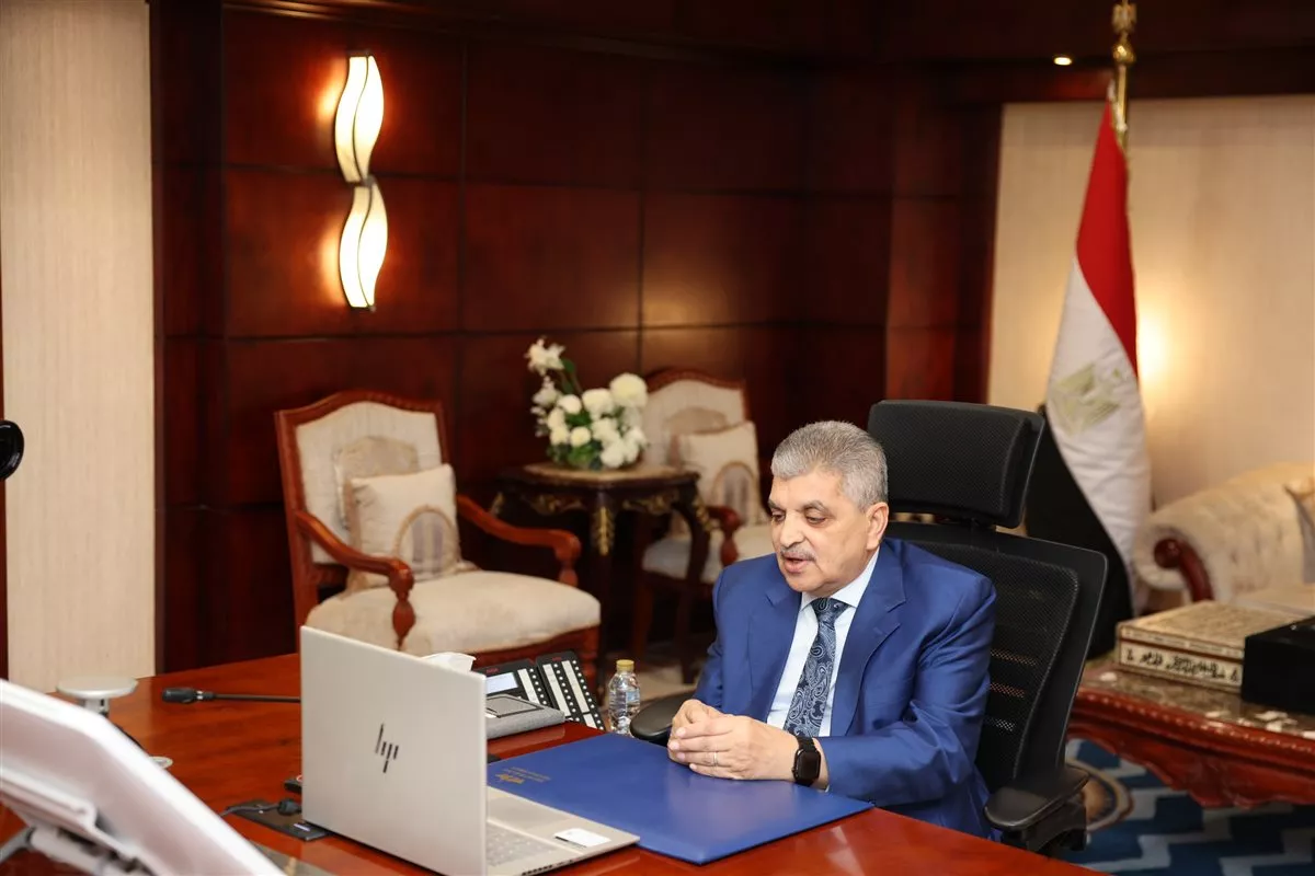 الفريق أسامة ربيع رئيس هيئة قناة السويس