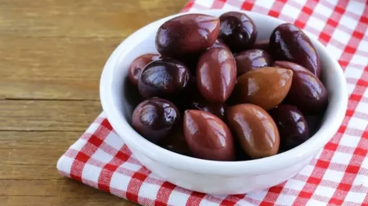  طريقة عمل الزيتون المخلل