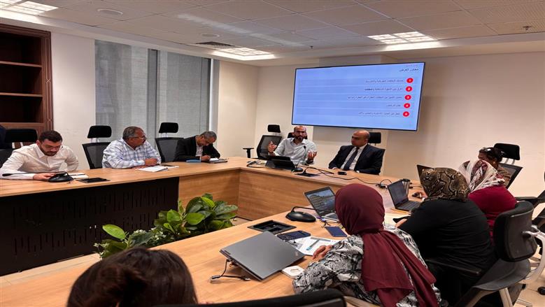 رئيس جهاز تنظيم إدارة المخلفات يفتتح الجلسة التشاورية لتحديث الضوابط والاشتراطات الفنية للمخلفات الإلكترونية